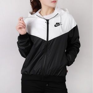 Nike Windbreaker